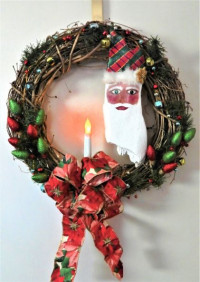 Driftwood Santa Face Wreath - Product Image