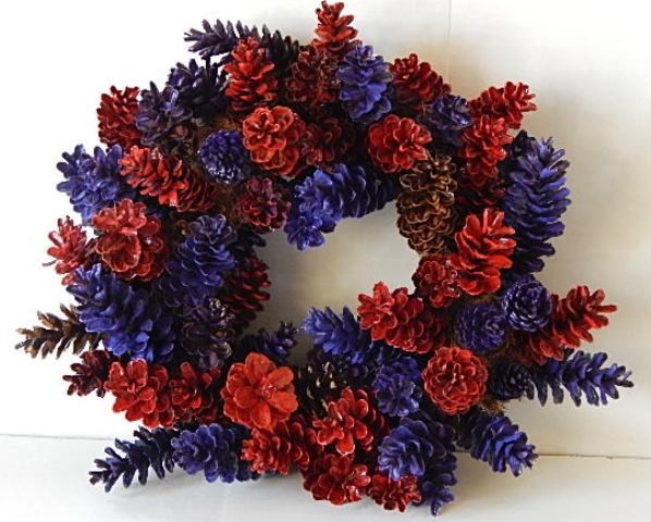 Winter Wreath - Pinecone - Product Image